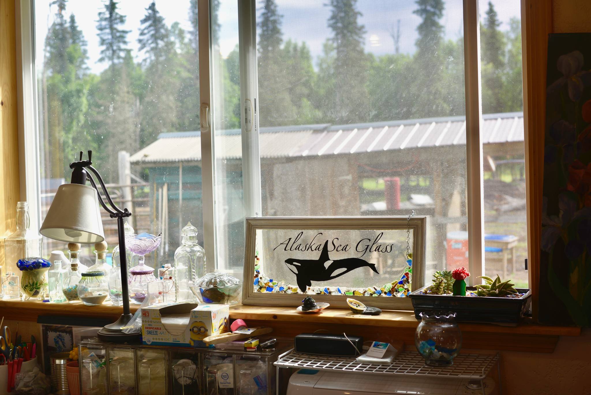 Alaska Sea Glass is run out of a small studio at Hara Hansen’s home on Friday, July 27, 2018, in Nikiski, Alaska. (Photo by Victoria Petersen/Peninsula Clarion)