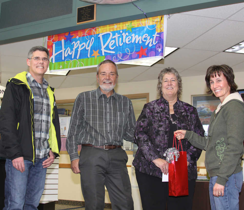 Community wishes Tom & Lynn Hodel a Happy Retirement