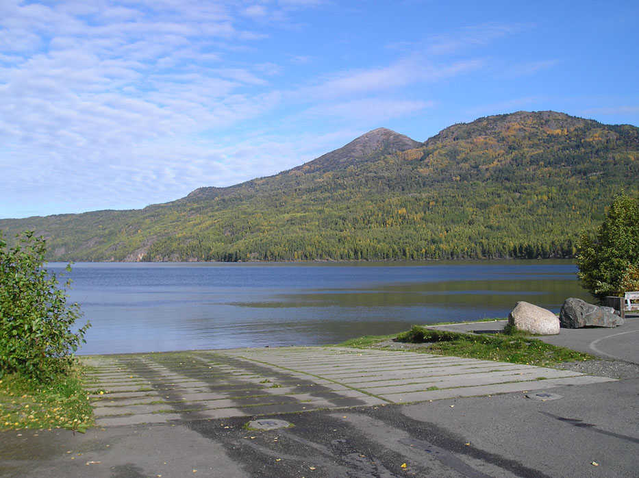 Kenai National Wildlife Refuge photo       Looking to the right of the boat launch across glacially-carved Hidden Lake is 2,890 foot Hideout Hill.