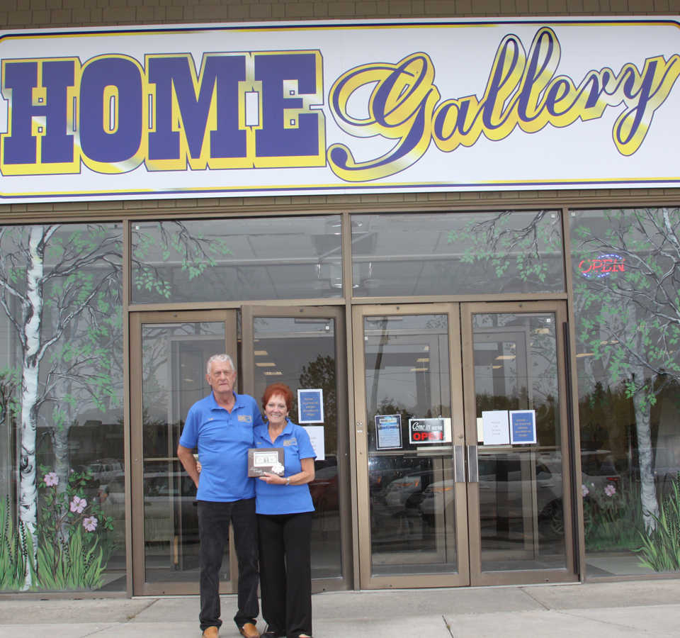 Home Gallery has great Grand Opening