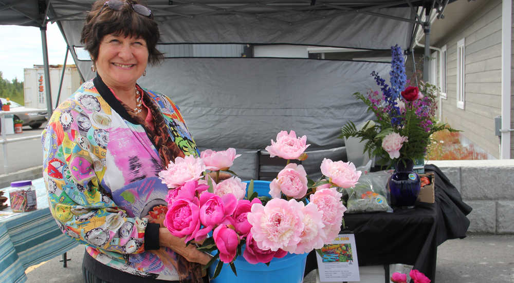 High Tunnel gardening featured at Food Bank Farmers Market