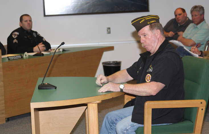 100046 tells the Soldotna City Council about the progress of the Iron Mike statue.