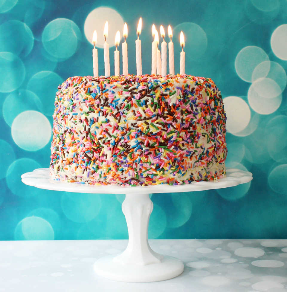 Make a happy cake