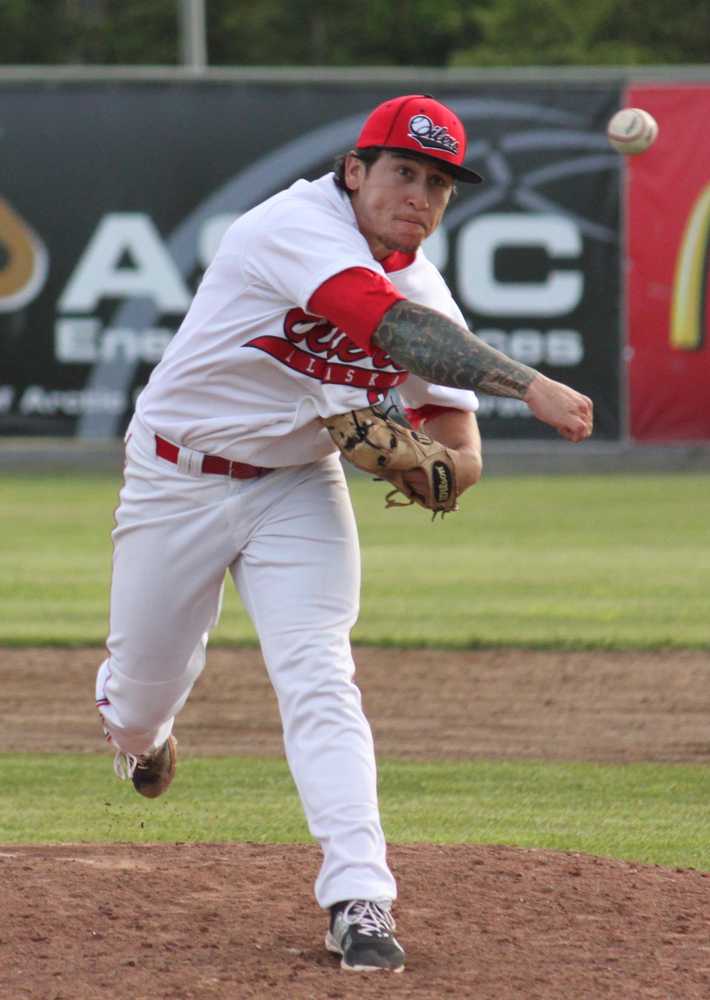 Oilers pitcher beats cancer to resume baseball career