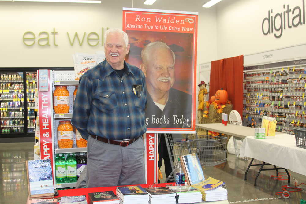 Ron Walden local true to life crime writer signs books at Walgreens.