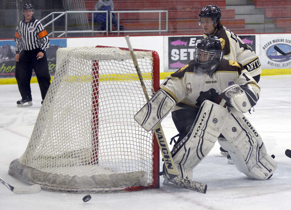 Photo by Ben Boettger/Peninsula Clarion Brown Bears goalis Nicholas Nast keeps an eye on the puck during an Oct. 23, 2015 game against the Johnstown Pennsylvania Tomahawks in Soldotna, Alaska.