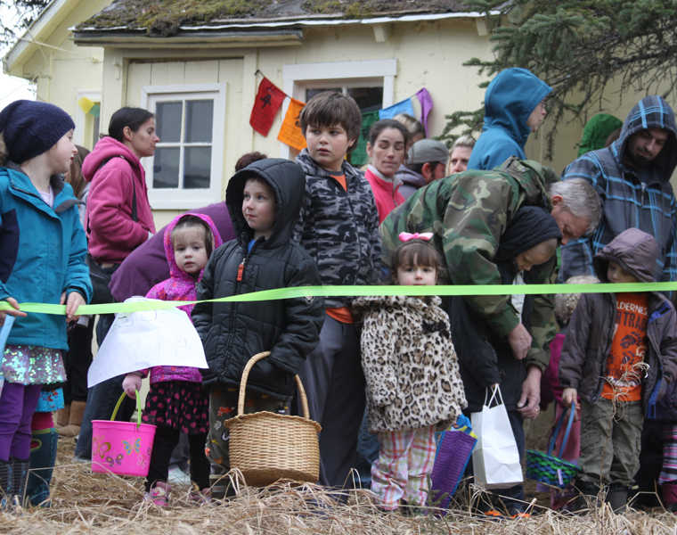 Easter Bunny brings bounty to kids of the Peninsula