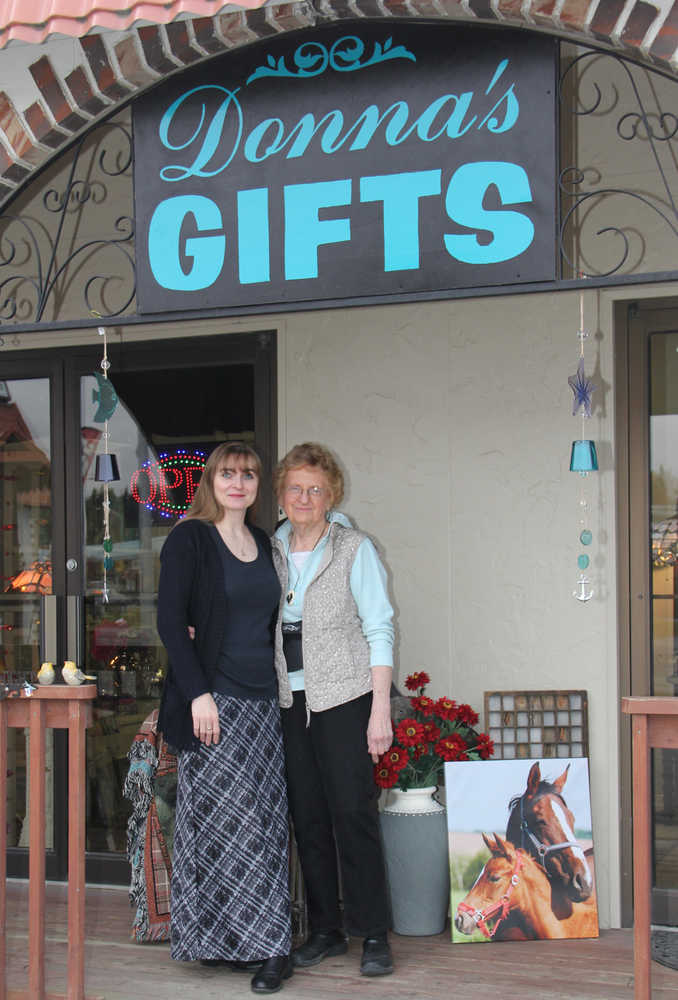 Donna's Country Victorian Gifts has a new location