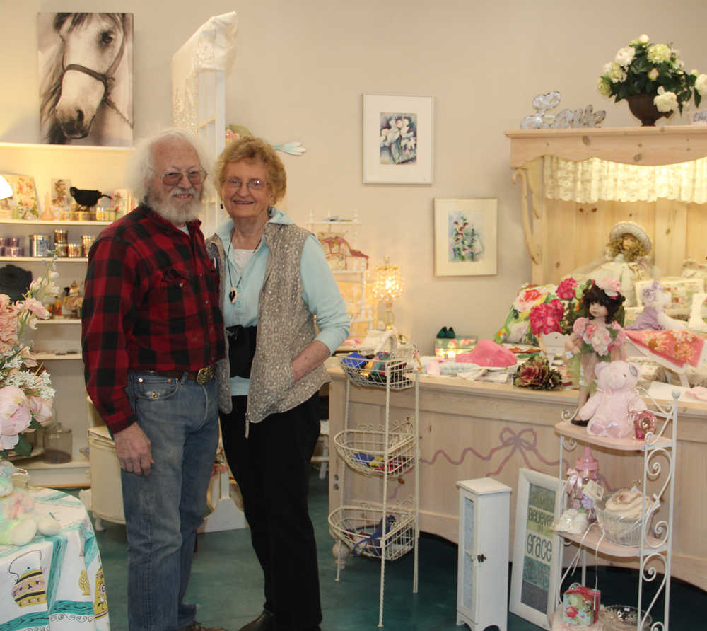 Donna's Country Victorian Gifts has a new location