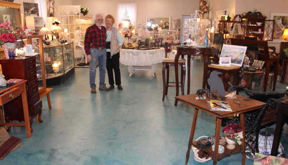 Donna's Country Victorian Gifts has a new location