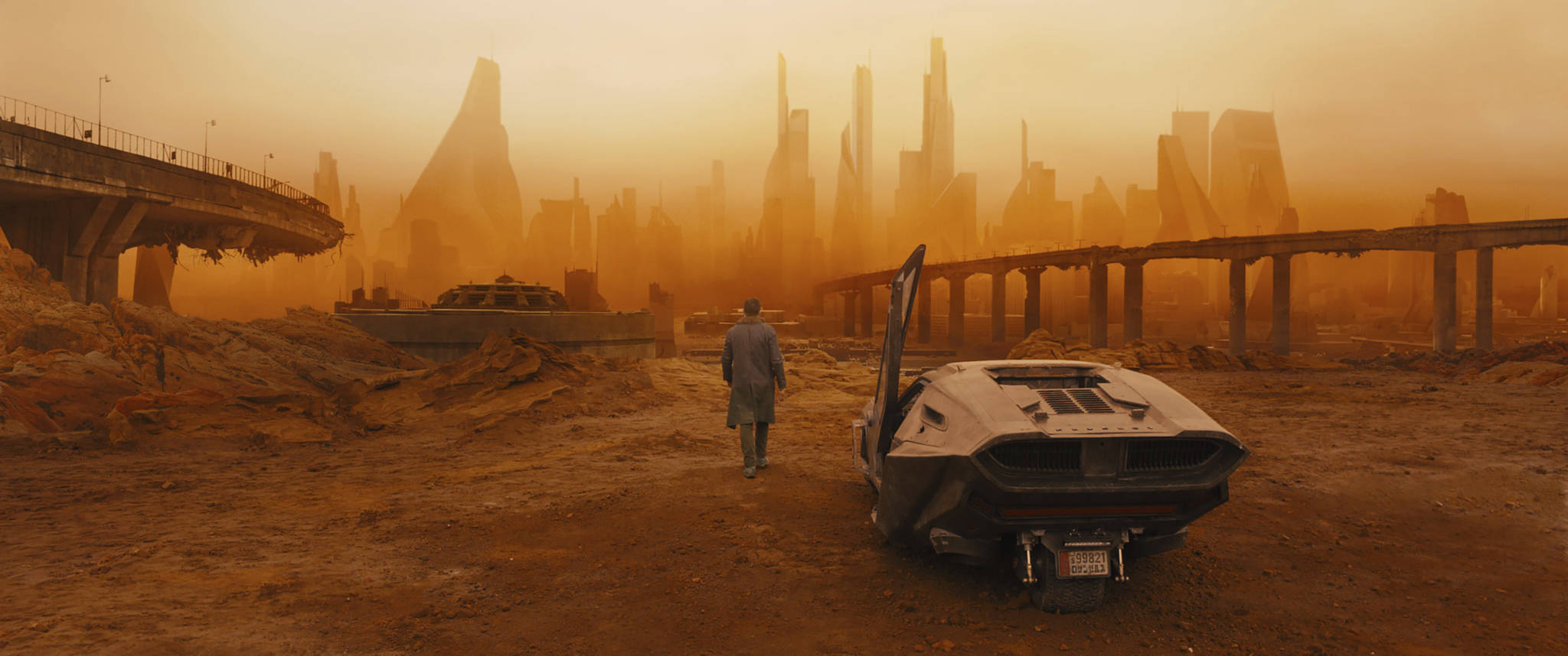 This image released by Warner Bros. Pictures shows a scene from “Blade Runner 2049.” (Warner Bros. Pictures via AP)