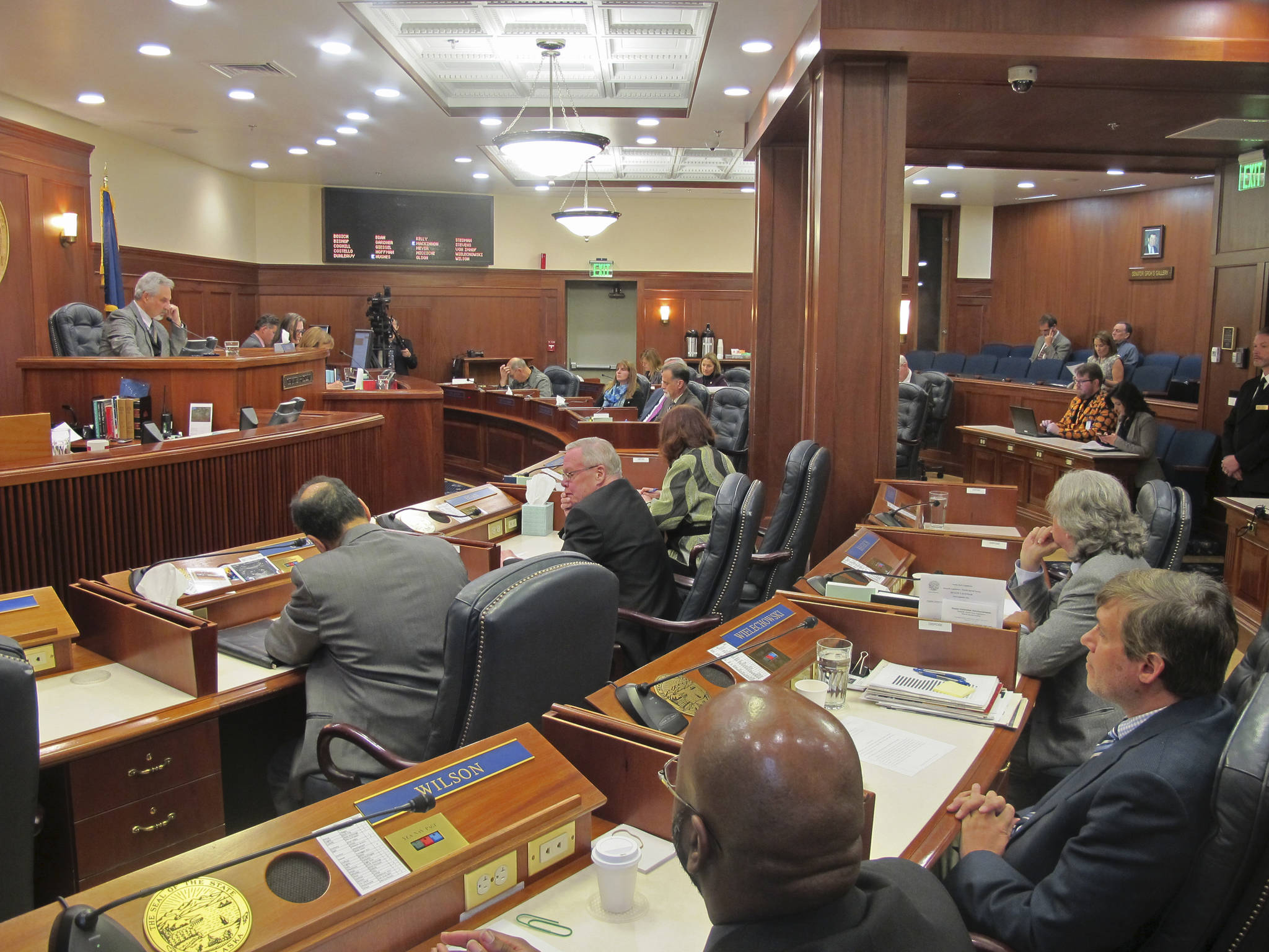 Legislature convenes special session on taxes, crime