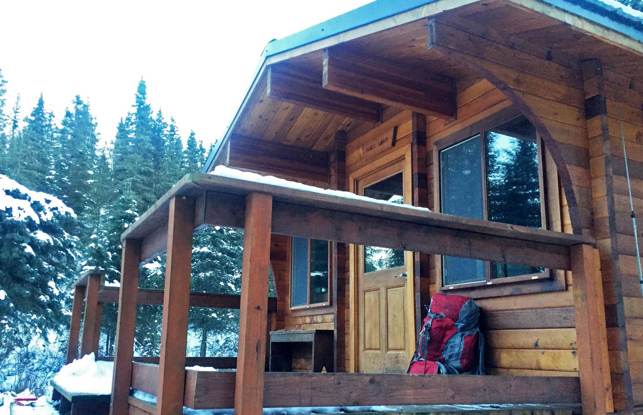 This November 2017 photo shows the Romig Cabin at the south end of Juneau Lake on the Resurrection Pass Trail near Cooper Landing, Alaska. Romig Cabin is one of an extensive system of federal- and state-owned public use cabins on park lands across the state of Alaska. (Photo by Elizabeth Earl/Peninsula Clarion)