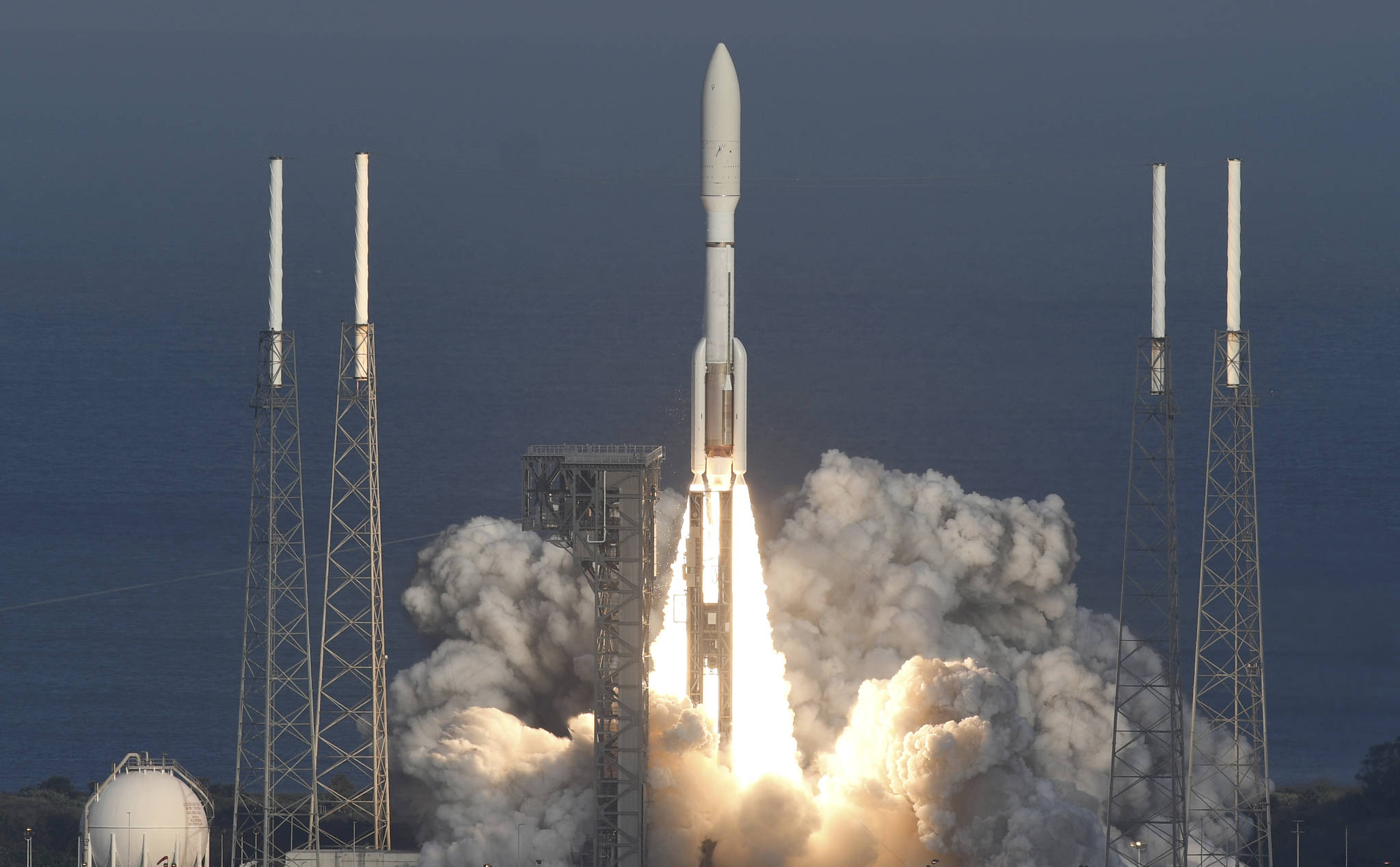 A United Launch Alliance Atlas V rocket lifts off from Cape Canaveral Air Force Station Thursday. The rocket is carrying the GOES-S weather satellite. (Craig Bailey /Florida Today via AP)