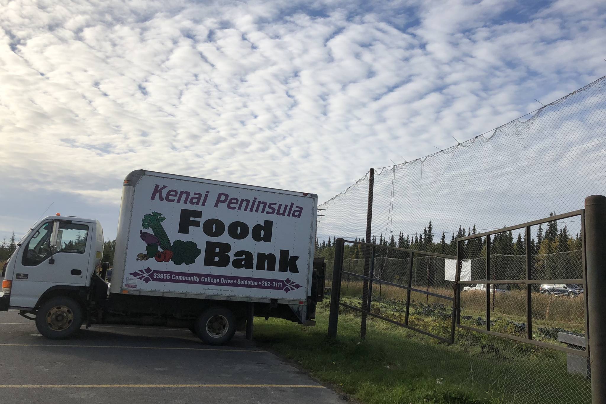 Community supports peninsula food bank during Hunger Action Month