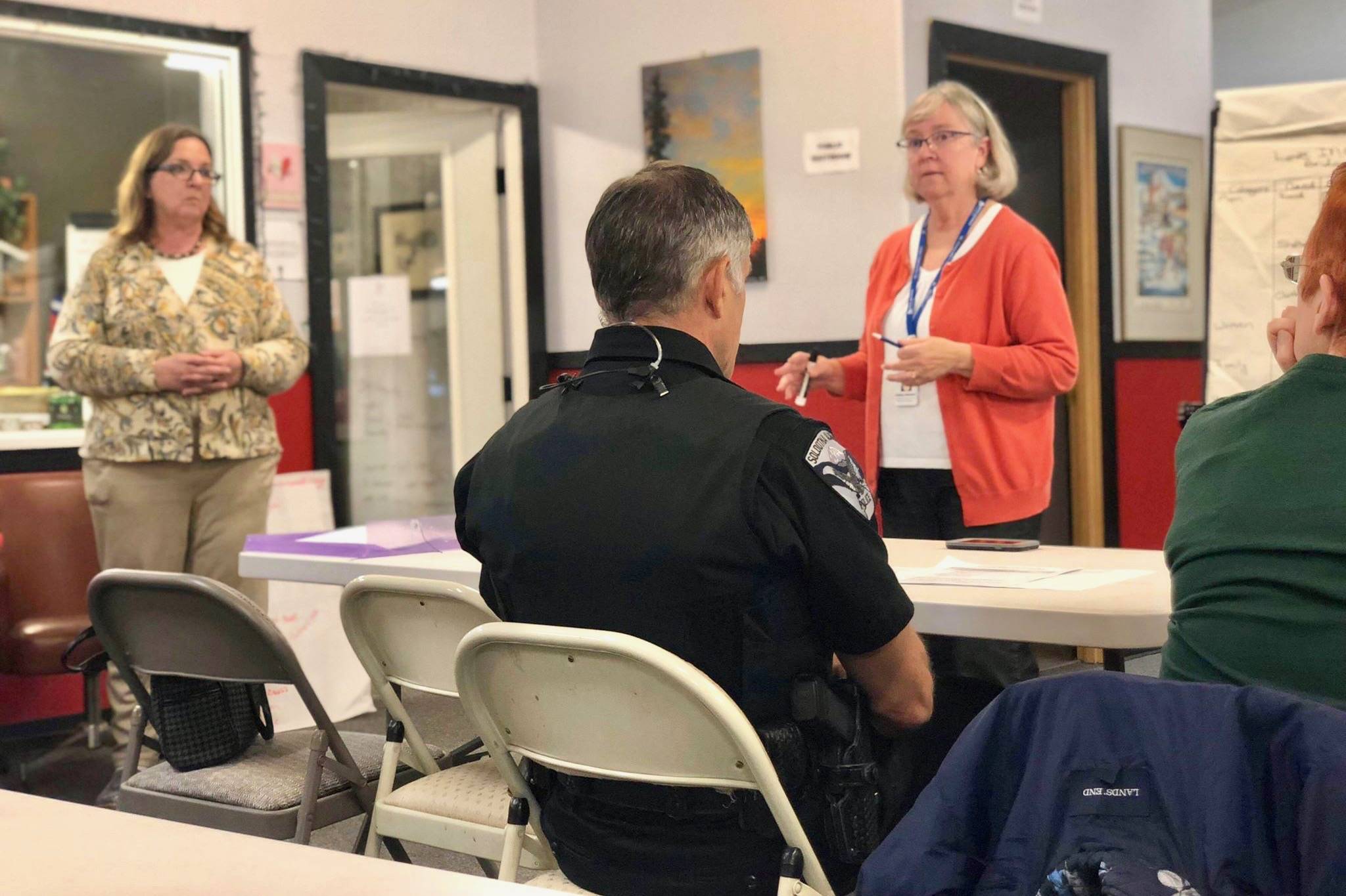 Leslie Rohr and Kathy Gensel lead a meeting on homelessness in the community on Thursday, Sept. 27, 2018, near Soldotna, Alaska. (Photo by Victoria Petersen/Peninsula Clarion)
