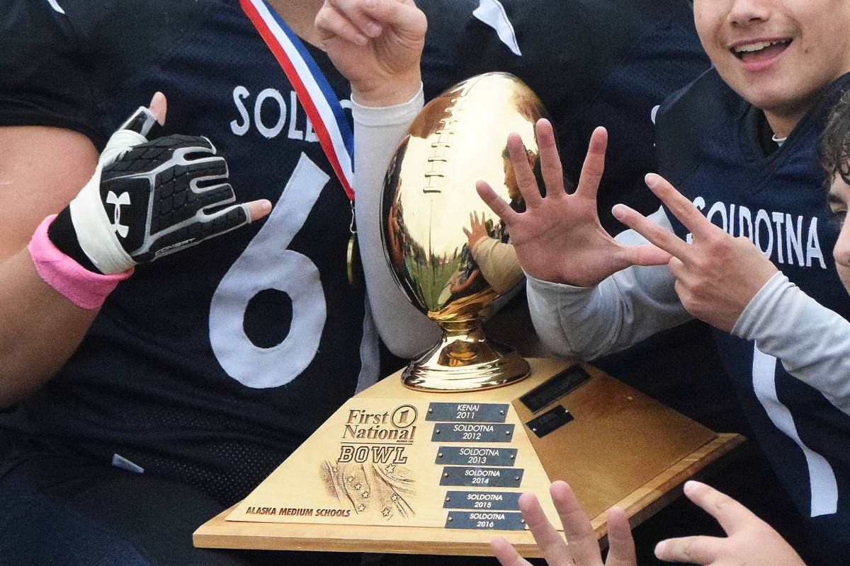 SoHi captures 7th straight football state crown