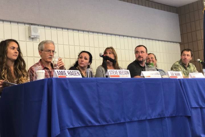 The Soldotna Chamber of Commerce hosted a small business panel to discuss entrepreneurship in Soldotna as part of Startup week, in Soldotna, Alaska, on Nov. 14, 2018. (Photo by Victoria Petersen/Peninsula Clarion)