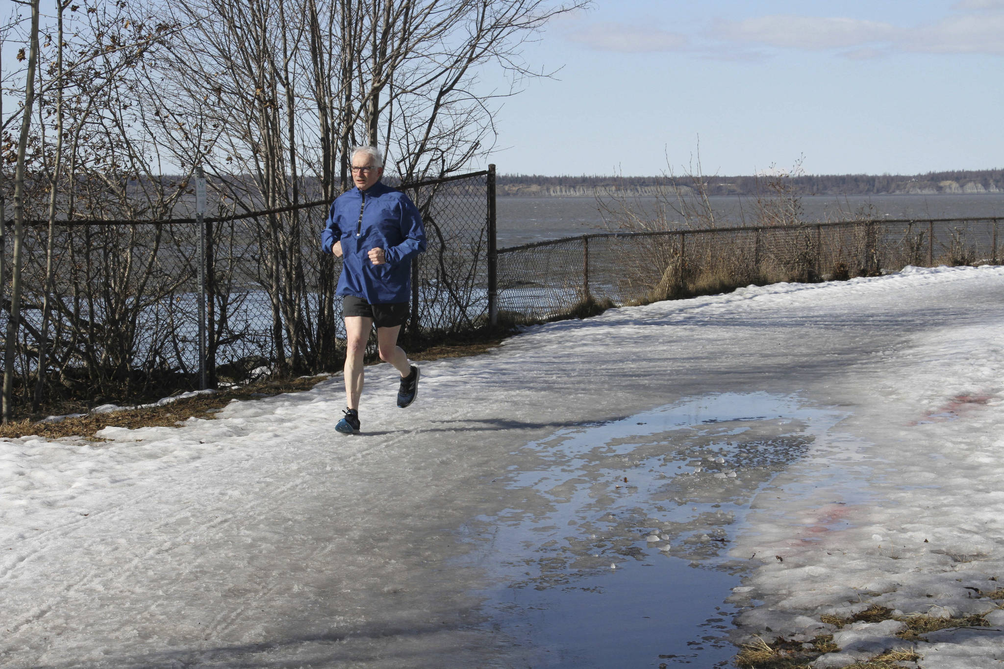 High March temperatures curb winter weather