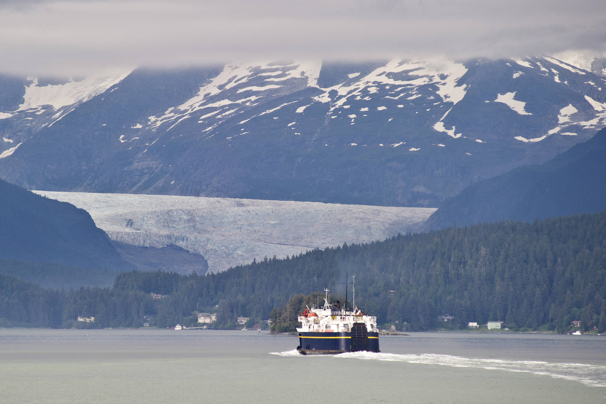 Senators propose way for ferries to run this winter