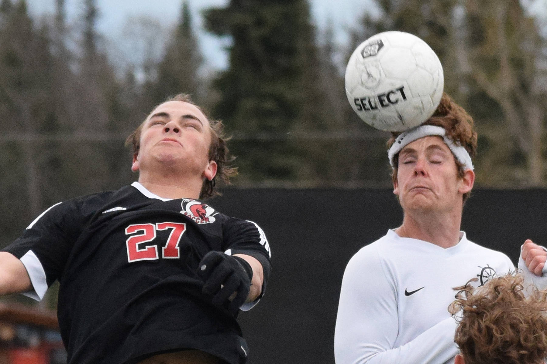 Soccer roundup: Kenai boys eke out close win over Homer; Mariners girls nip Kards