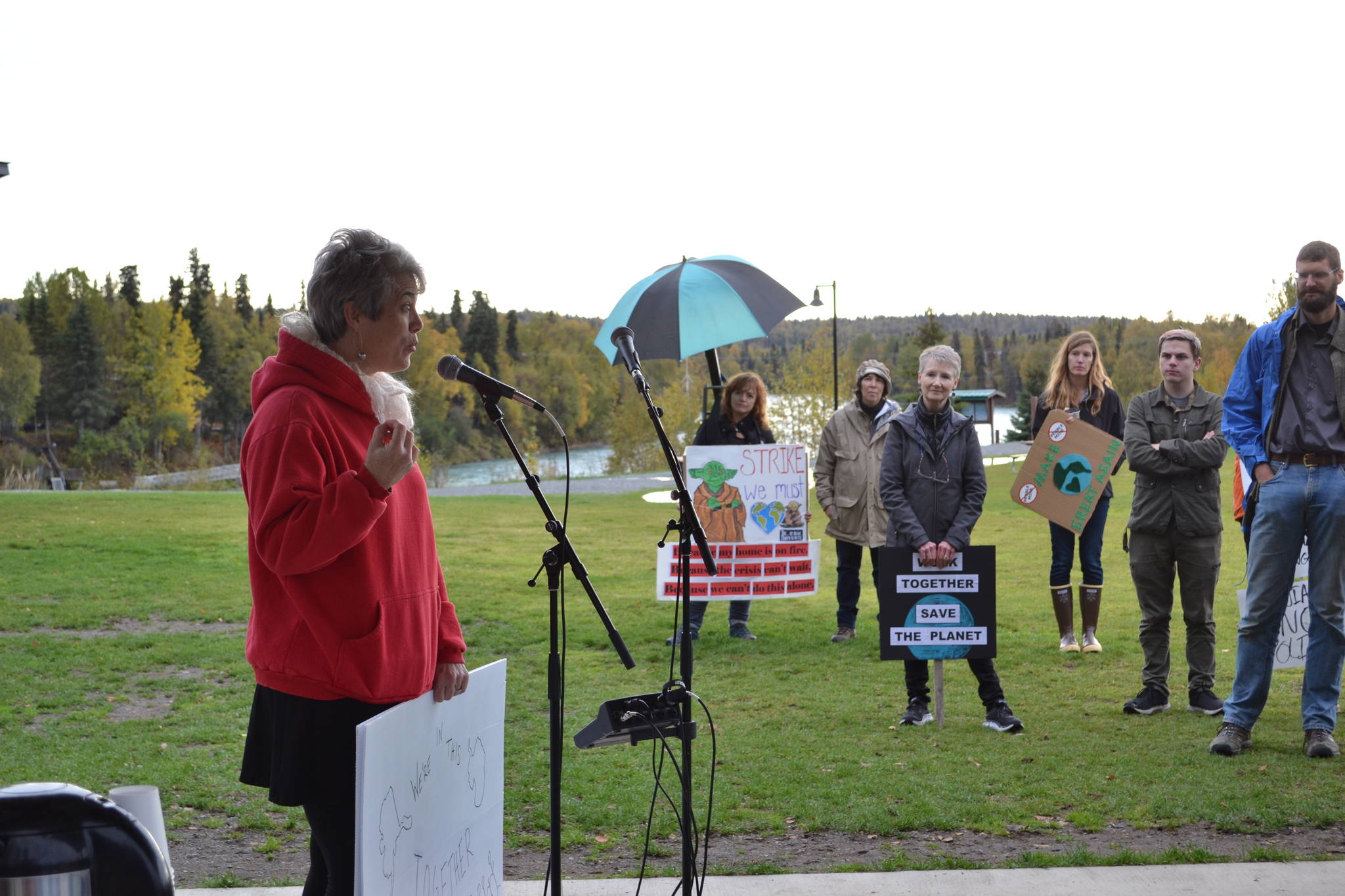 Soldotna physician Kristen Mitchell speaks to participants in the Soldotna Climate Strike in Soldotna Creek Park on Sept. 20, 2019. (Photo by Brian Mazurek/Peninsula Clarion)