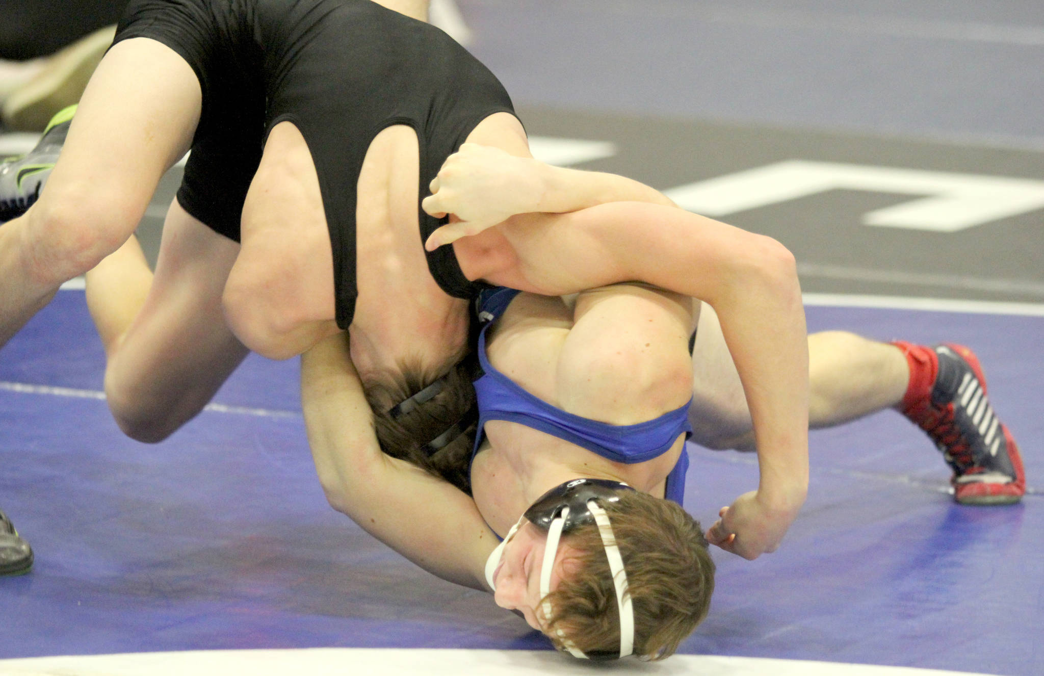 SoHi wrestlers take 5th at Lancer Smith