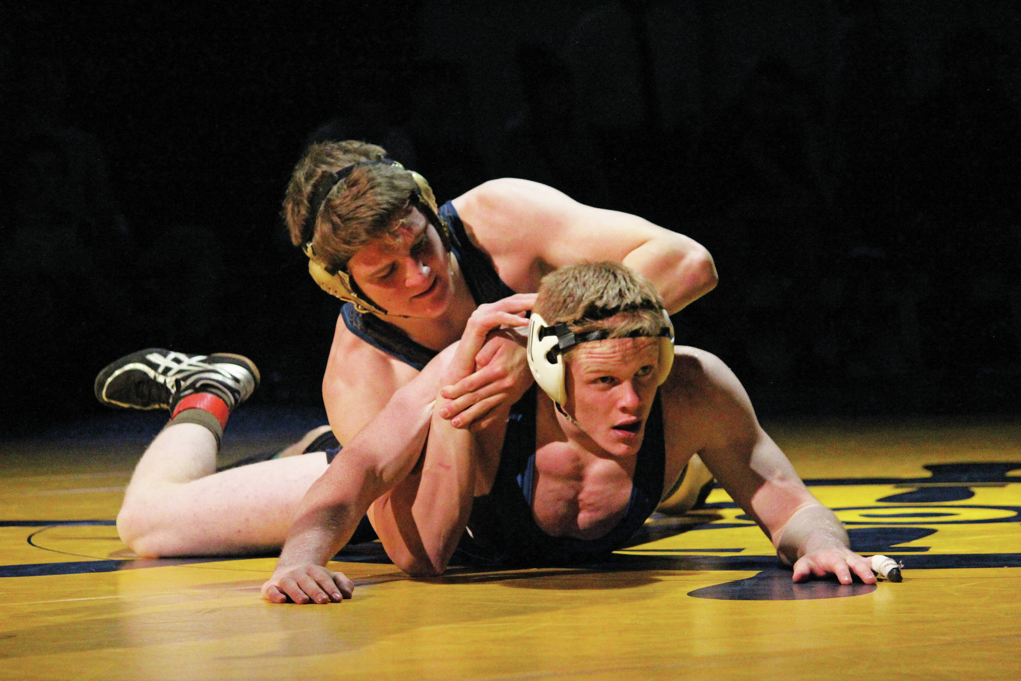 SoHi takes down slimmed-down Homer in dual meet