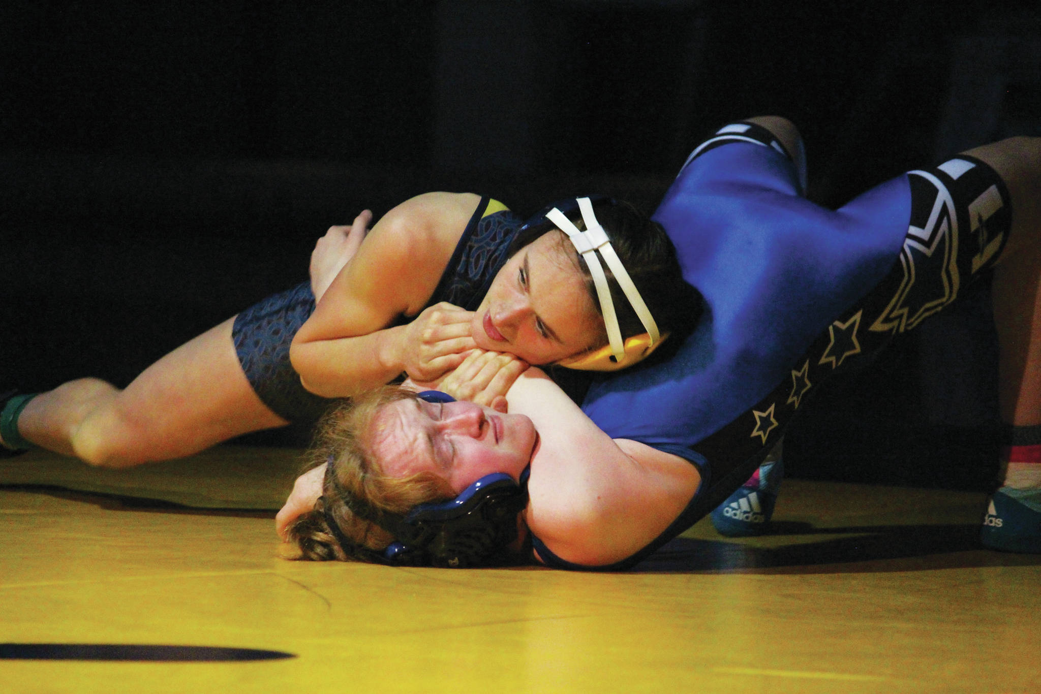 SoHi takes down slimmed-down Homer in dual meet