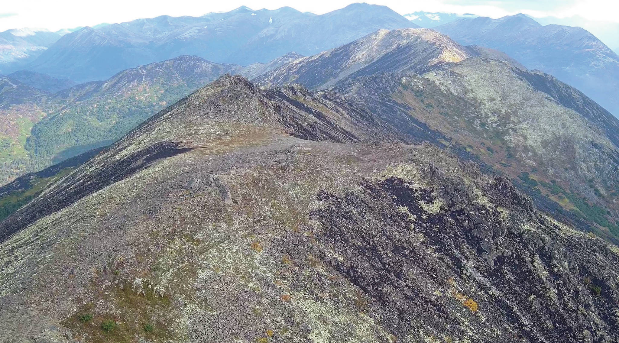 Mosaic of burned and unburned rocky tundra in the Mystery Hills off of the Skyline Trail on Sept. 12, 2019. (Photo by Mark Laker/USFWS)