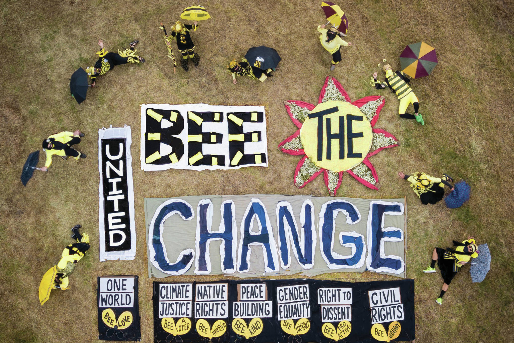 Artist organizes ‘bee the change’ project