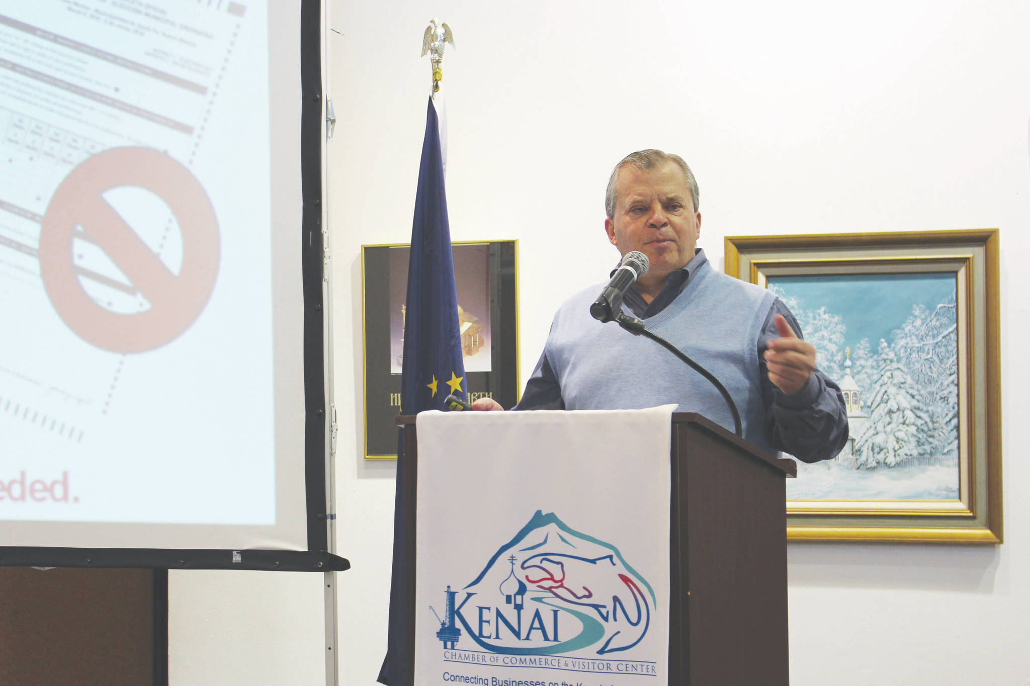 Tim Navarre argues against Ballot Measure 2 during the Kenai and Soldotna Chambers of Commerce Joint Luncheon at the Kenai Visitor and Cultural Center on Wednesday. (Photo by Brian Mazurek/Peninsula Clarion)