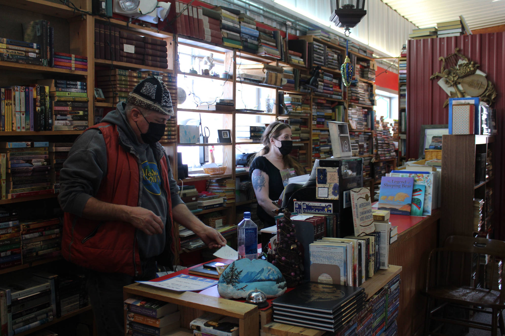 Benjamin Jackinsky (left) and Sarah O’Brien (right) are seen inside of Already Read on Friday, Feb. 19 in Kenai, Alaska.