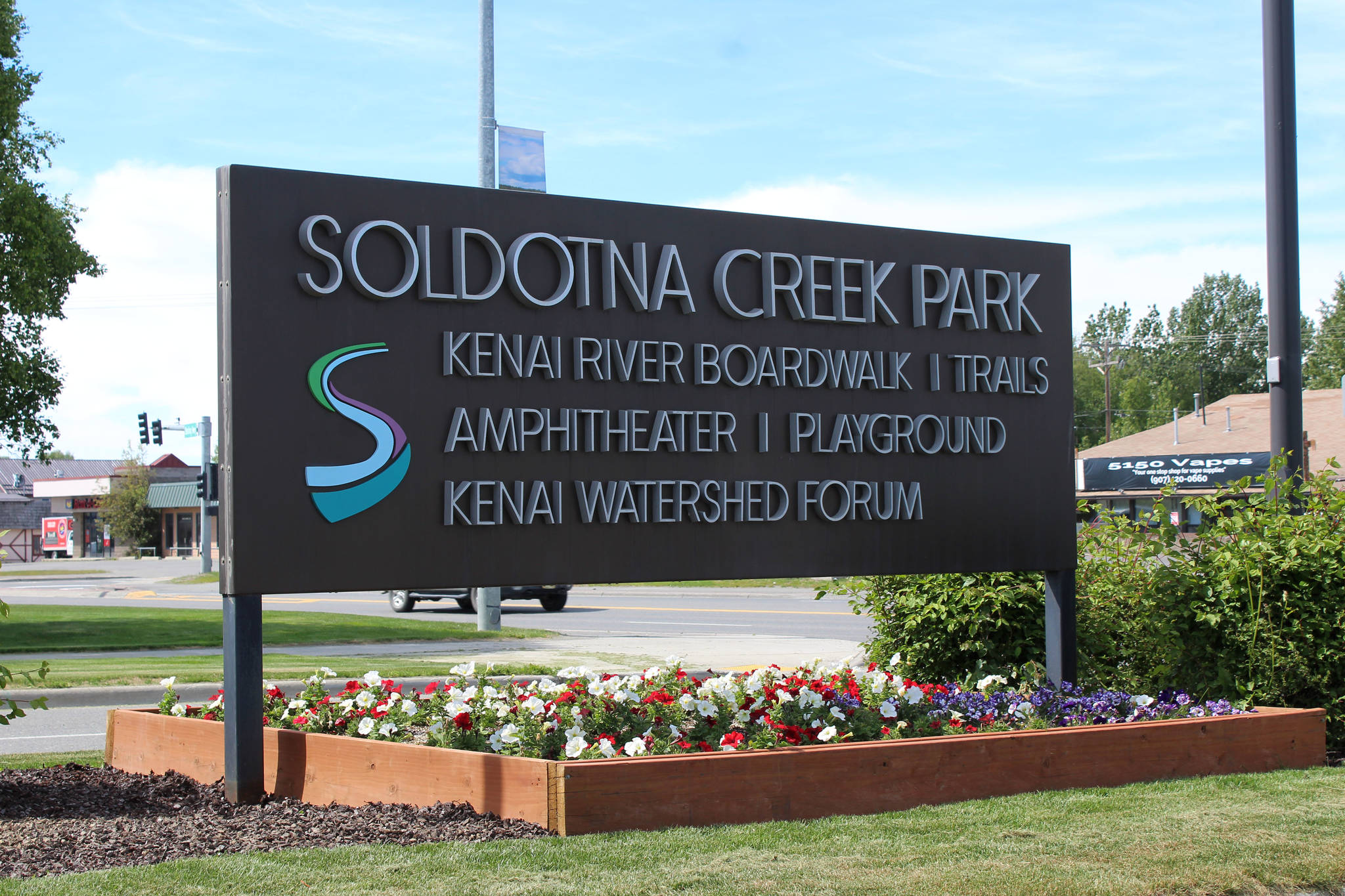 Flowers bloom at Soldotna Creek Park on Tuesday, June 29, 2021 in Soldotna, Alaska. (Ashlyn O’Hara/Peninsula Clarion)