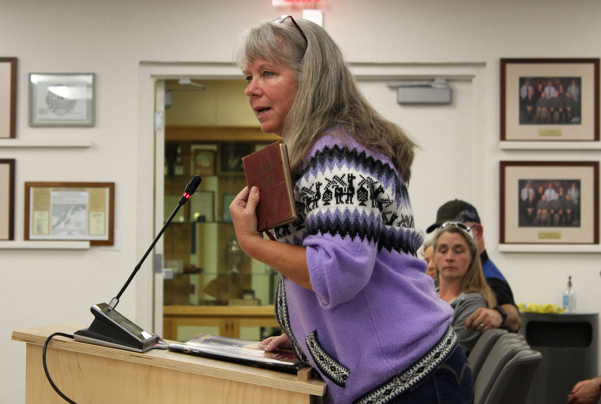 Ashlyn O’Hara / Peninsula Clarion
April Orth testifies before the Kenai Peninsula Borough School District Board of Education on Monday in Soldotna.