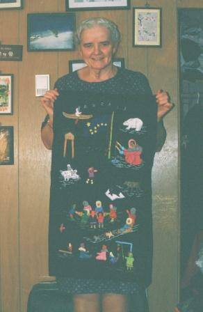 Alaska felt artist Ruthie Ost Towner holds an example of her work in this undated photo. Towner’s work is on display at the Soldotna Visitor Center through September. (Photo courtesy Naomi Gaede-Penner)