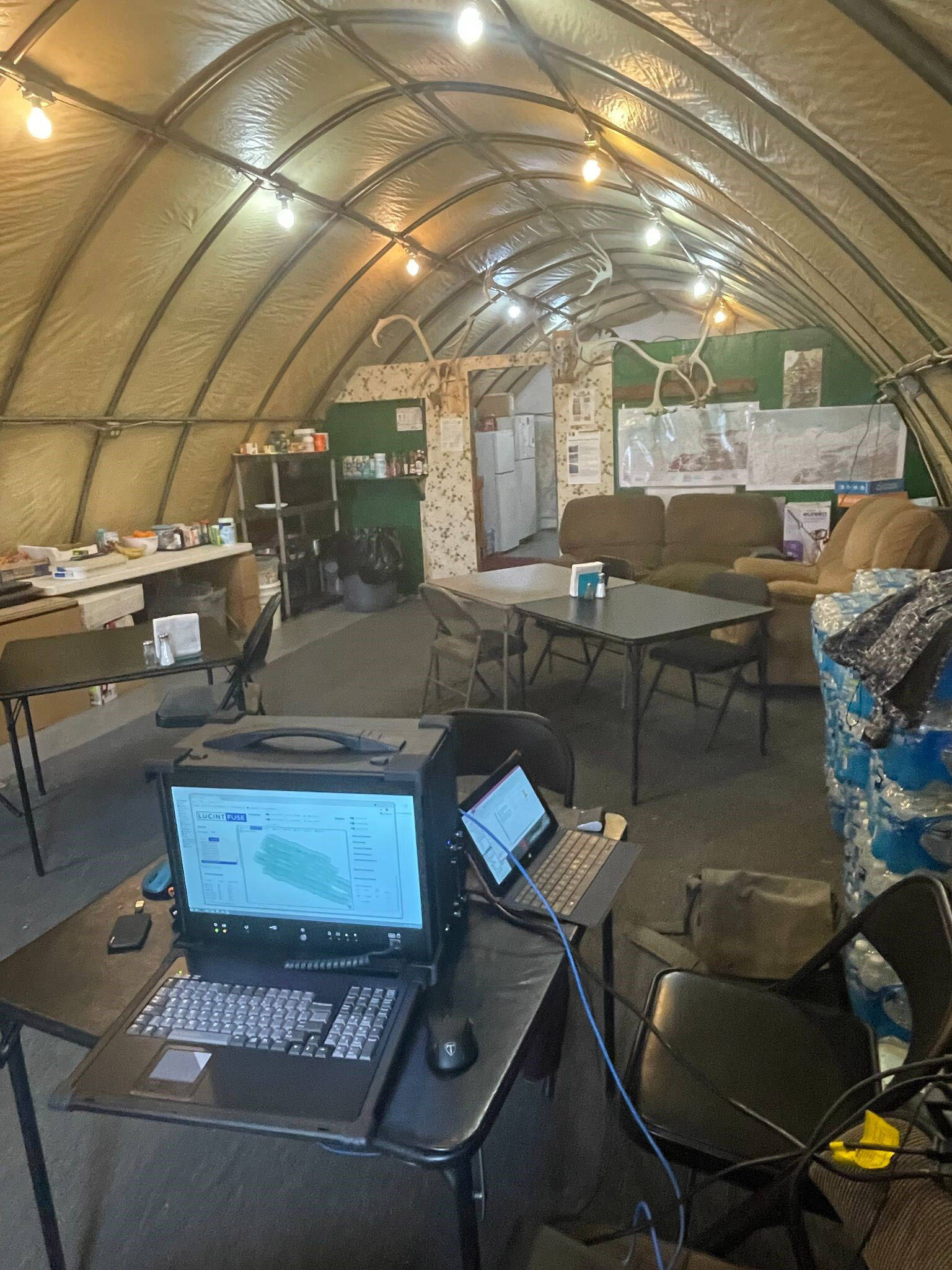 Kavik River Camp dining hall and work station. (Photo by Frannie Nelson/FWS)