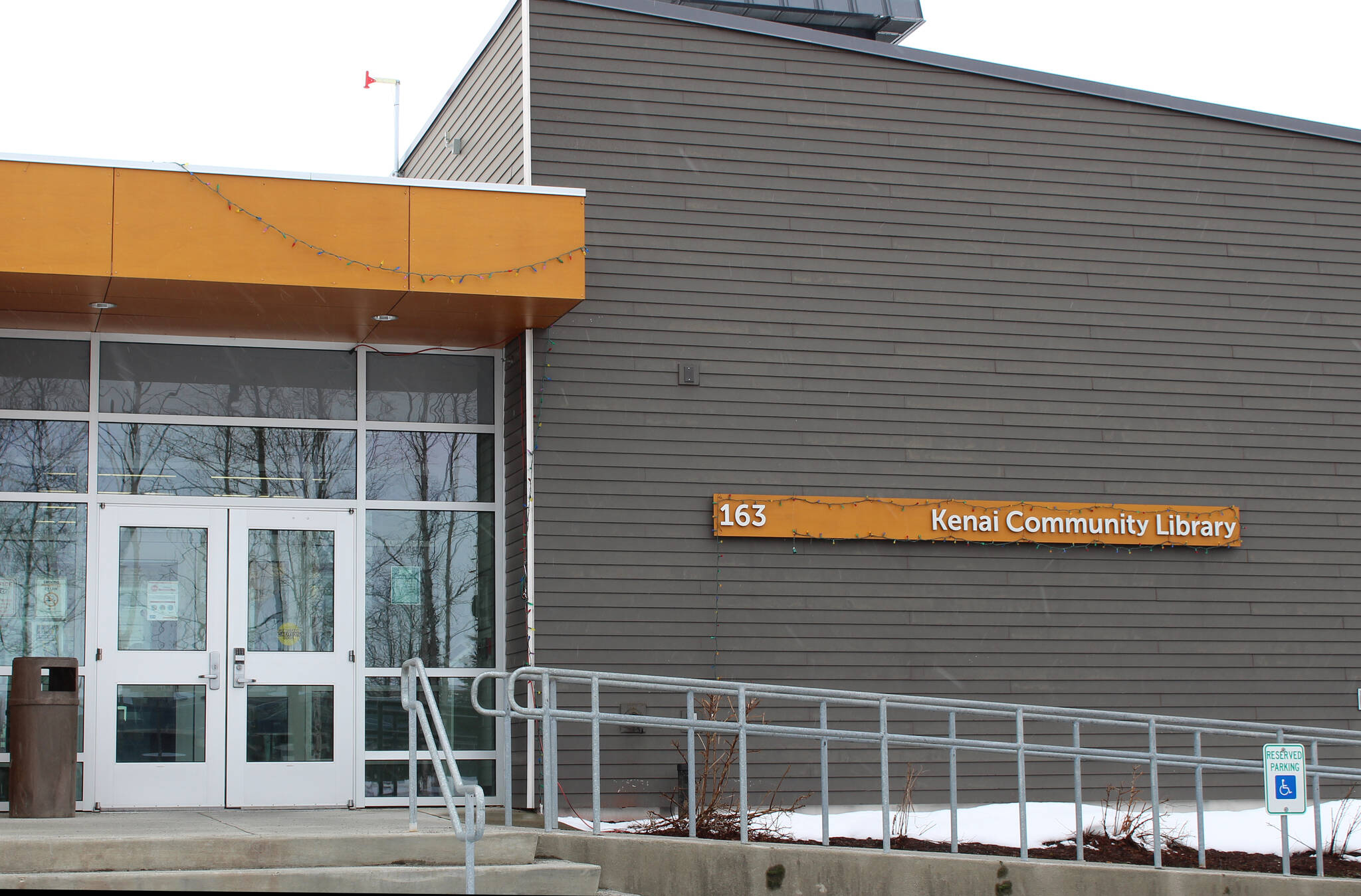 The entrance to the Kenai Community Library is photographed on Thursday, March 10, 2022, in Kenai, Alaska. (Ashlyn O’Hara/Peninsula Clarion)