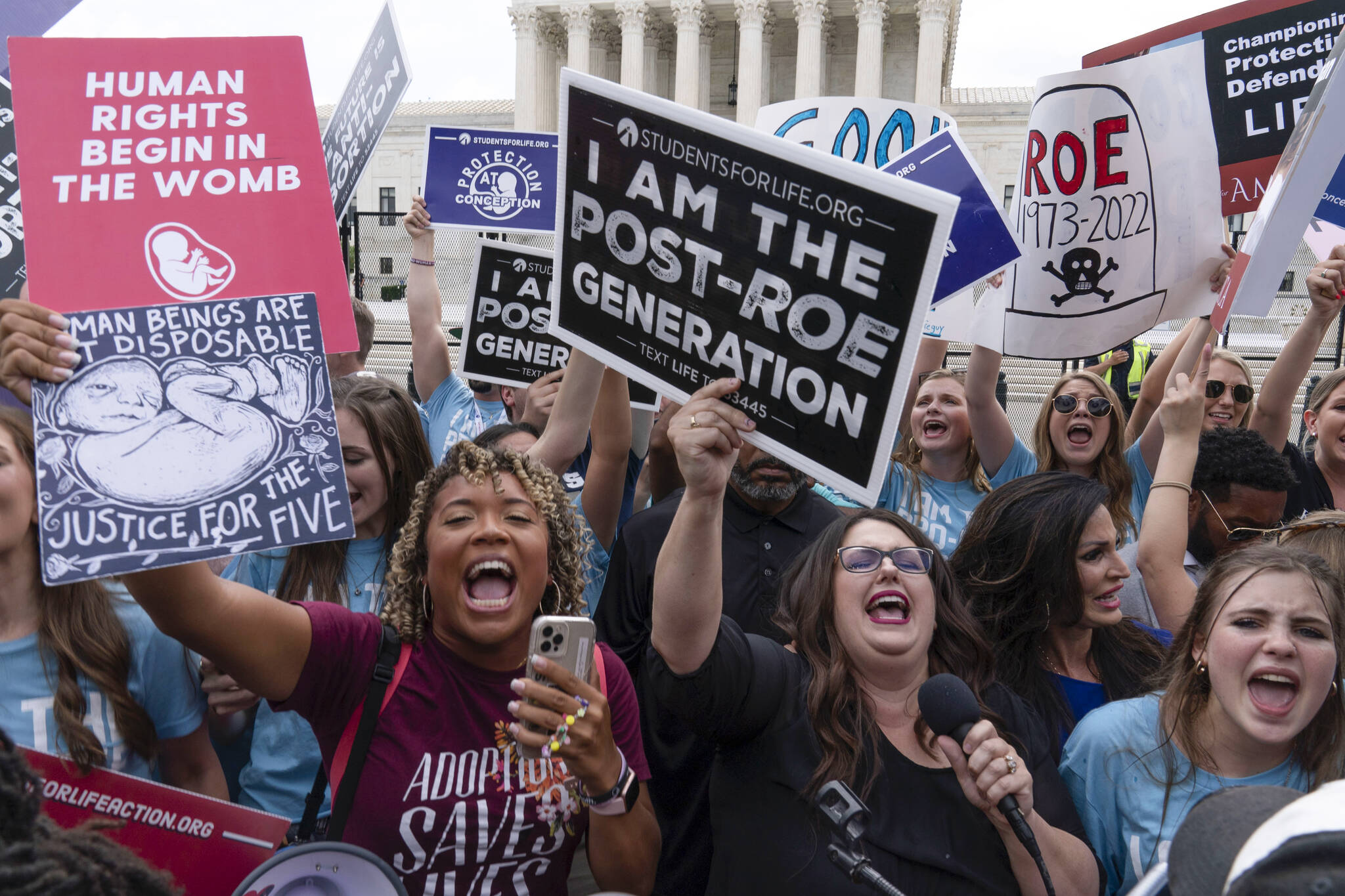 Demonstrators gather outside the Supreme Court in Washington, Friday, June 24, 2022. The Supreme Court has ended constitutional protections for abortion that had been in place nearly 50 years, a decision by its conservative majority to overturn the court’s landmark abortion cases. (AP Photo / Jose Luis Magana)