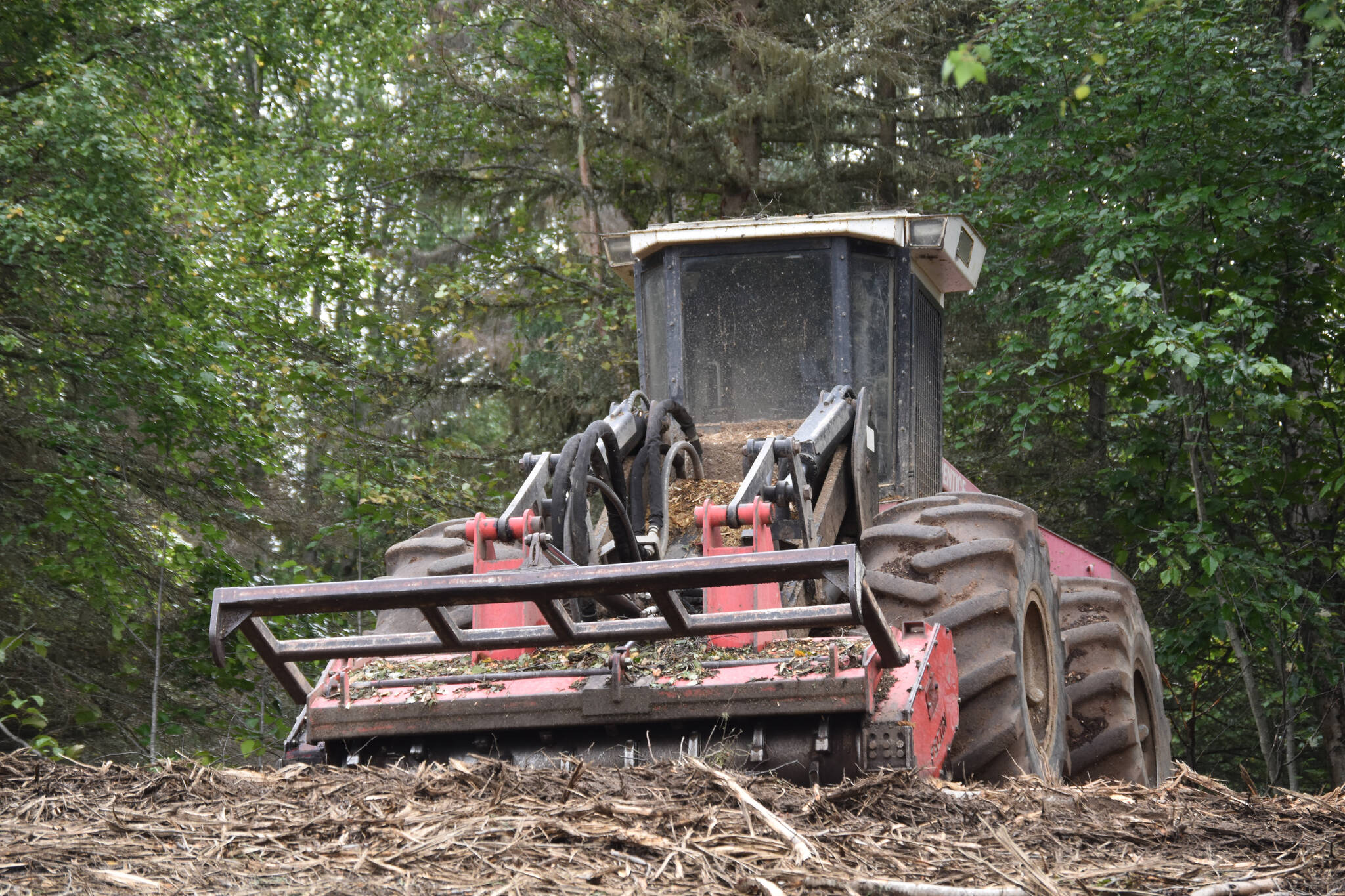 A construction vehicle at the site of the new Tsalteshi Trail maintenance building at Skyview Middle School on Aug. 29, 2022, in Soldotna, Alaska. (Jake Dye/Peninsula Clarion)