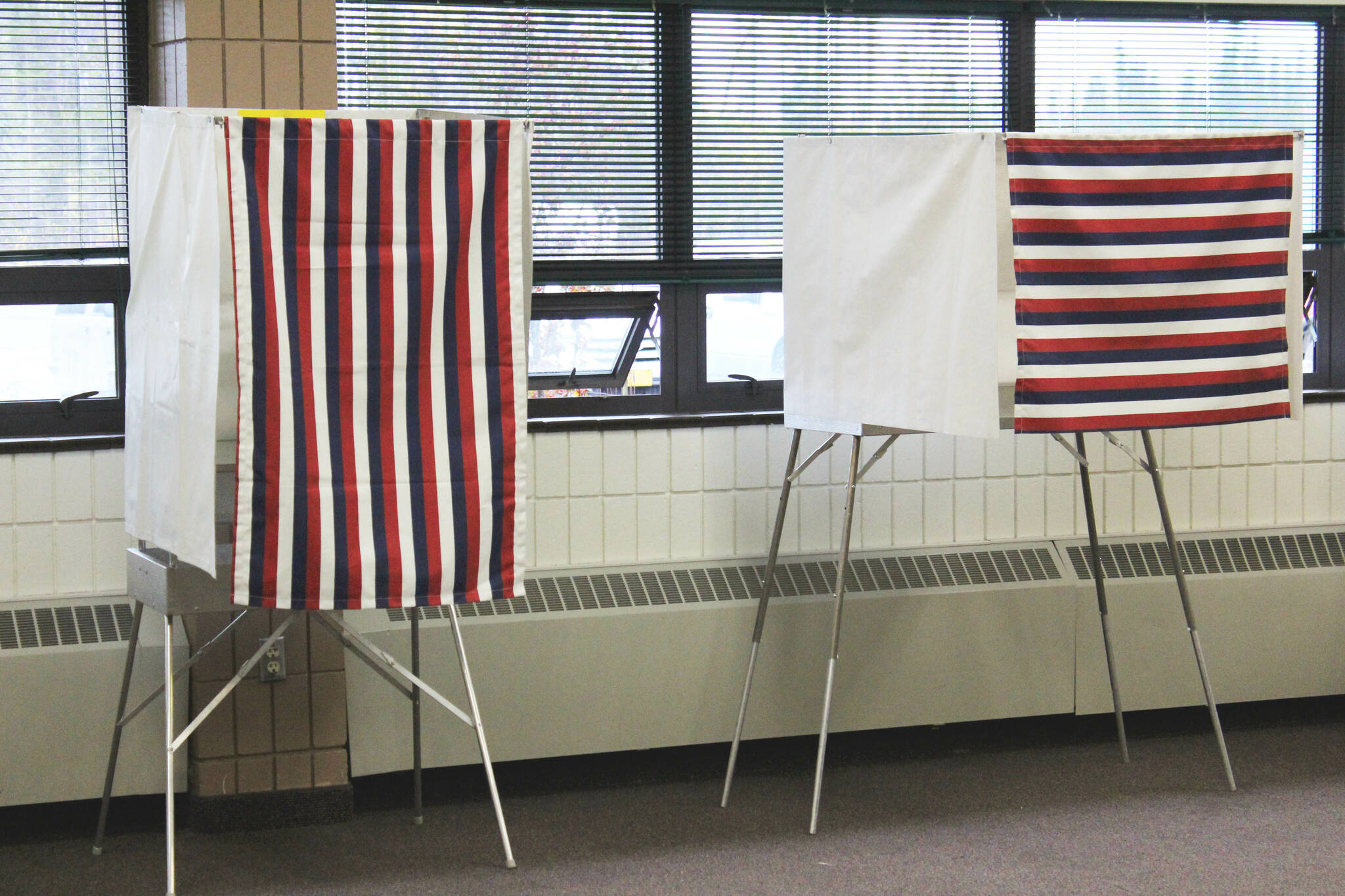 Voting booths are set up at the Soldotna Regional Sports Complex on Tuesday, Oct. 4, 2022, in Soldotna, Alaska. (Ashlyn O’Hara/Peninsula Clarion)