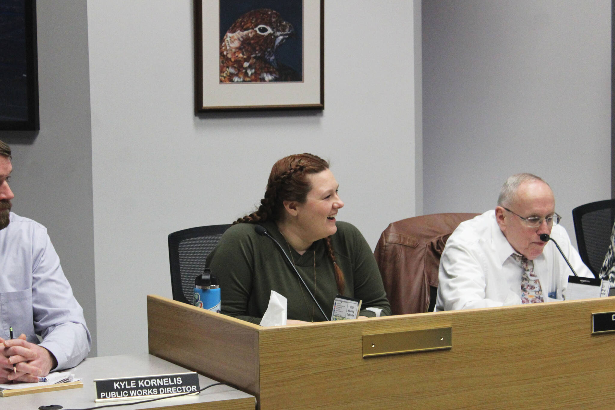Newly appointed Soldotna City Council member Chera Wackler (center) participates in her first council meeting on Wednesday, Jan. 11, 2023 in Soldotna, Alaska. (Ashlyn O’Hara/Peninsula Clarion)