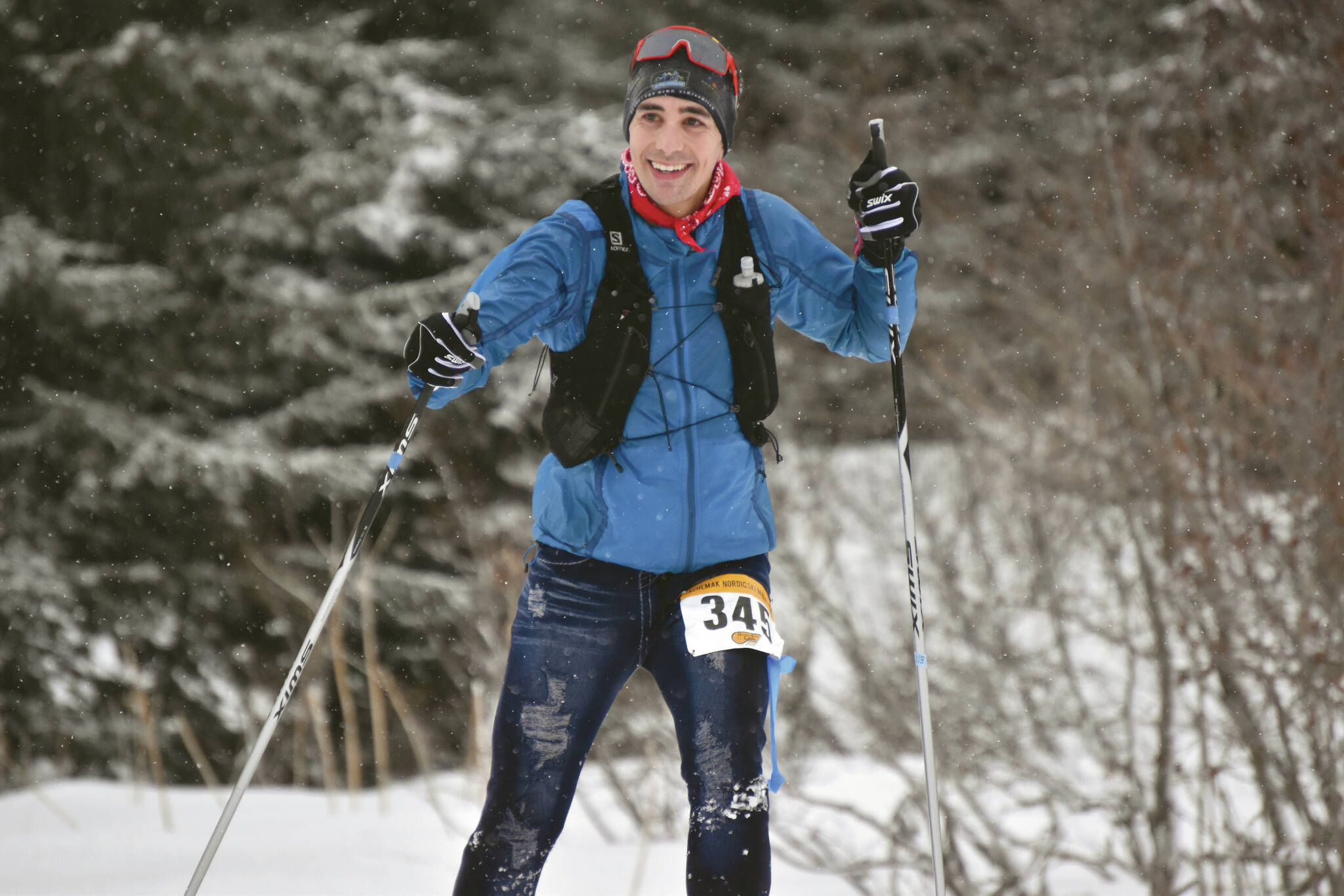 Chicago’s Ari Gardner competes in the 25-kilometer men’s race at the Kachemak Nordic Ski Marathon outside of Homer, Alaska, on Saturday, March 18, 2023. (Photo by Erin Thompson/Peninsula Clarion)