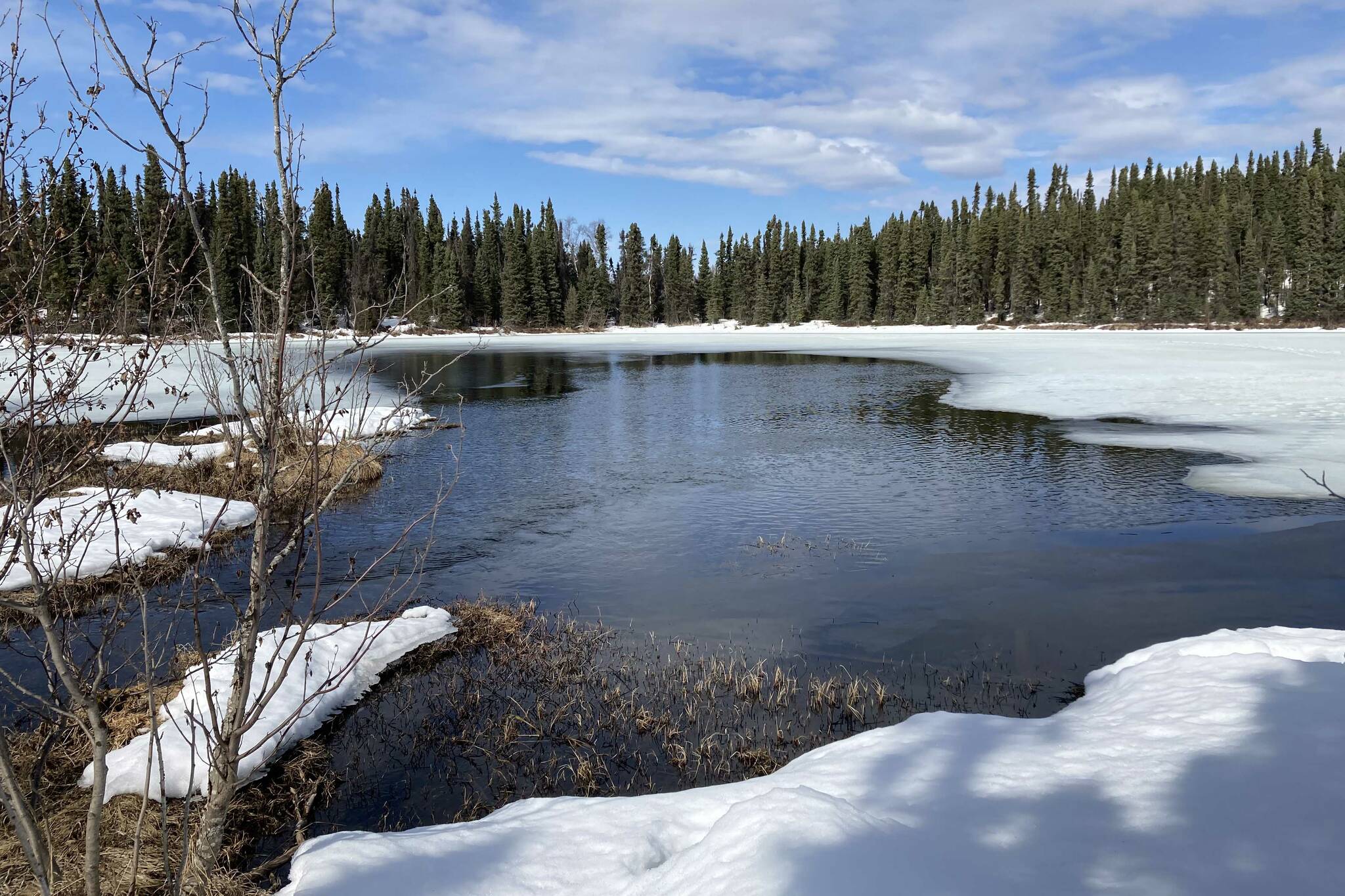 Canoe Lake on the Kenai Peninsula, April 23, 2023. (Photo by Jeff Helminiak/Peninsula Clarion)