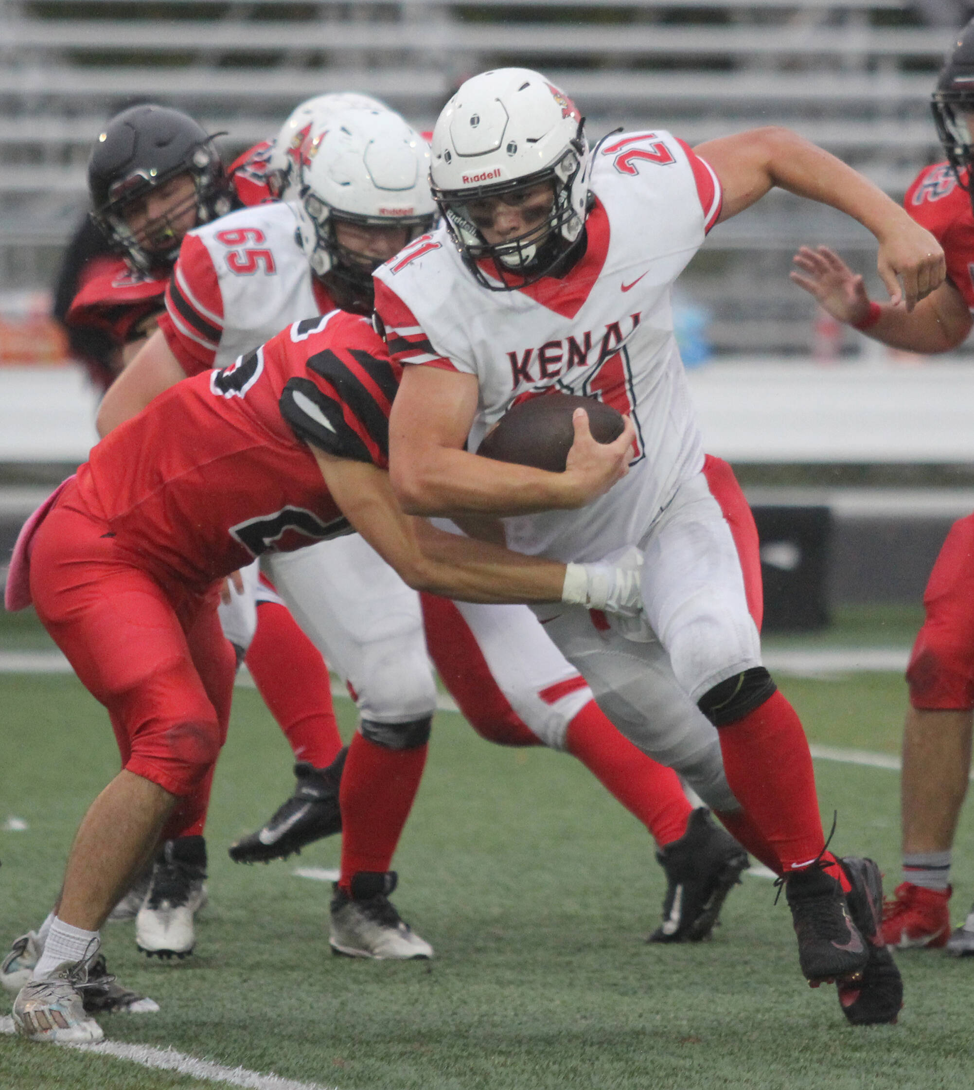 Kena Central running back William Wilson moves for a gain during a 14-13 loss to Houston on Friday, Sept. 8, 2023, in Houston. (Photo by Jeremiah Bartz/Frontiersman)