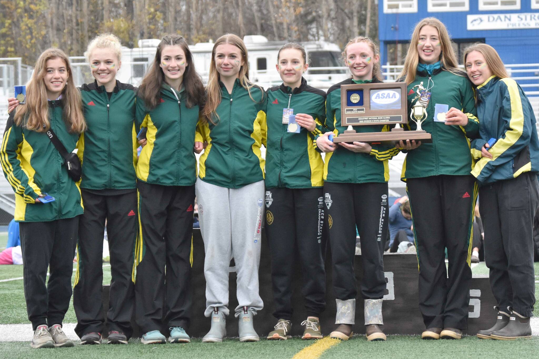 The Seward girls cross-country team won the Division II state title Saturday, Oct. 7, 2023, at Palmer High School in Palmer, Alaska. (Photo by Jeff Helminiak/Peninsula Clarion)