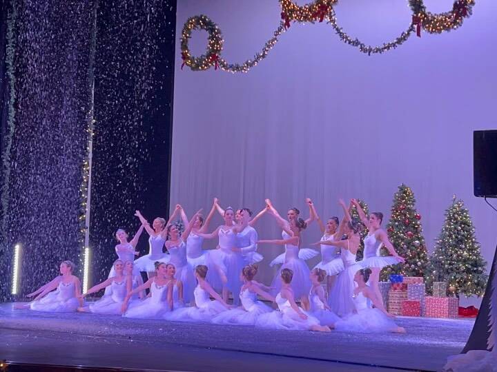 Forever Dance performs “Snow” during “Forever Christmas 2022.” (Photo courtesy Forever Dance)