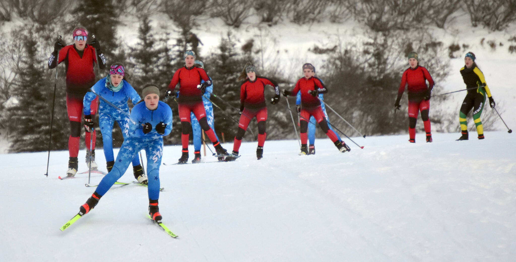 Soldotna’s Ariana Cannava leads the pack near the start of the Turkey Skate on Tuesday, Nov. 21, 2023, at Tsalteshi Trails just outside of Soldotna, Alaska. (Photo by Jeff Helminiak/Peninsula Clarion)