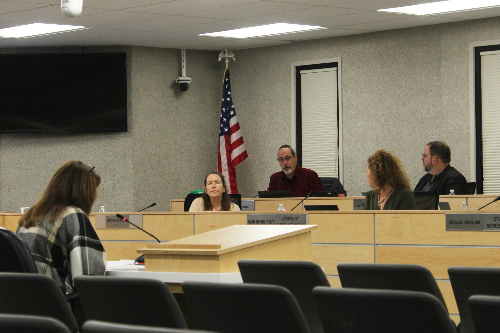 Kenai Peninsula Borough School District Finance Director Liz Hayes (left) presents preliminary fiscal year 2025 budge information during a school board committee meeting on Monday, Jan. 8, 2024 in Soldotna, Alaska. (Ashlyn O'Hara/Peninsula Clarion)