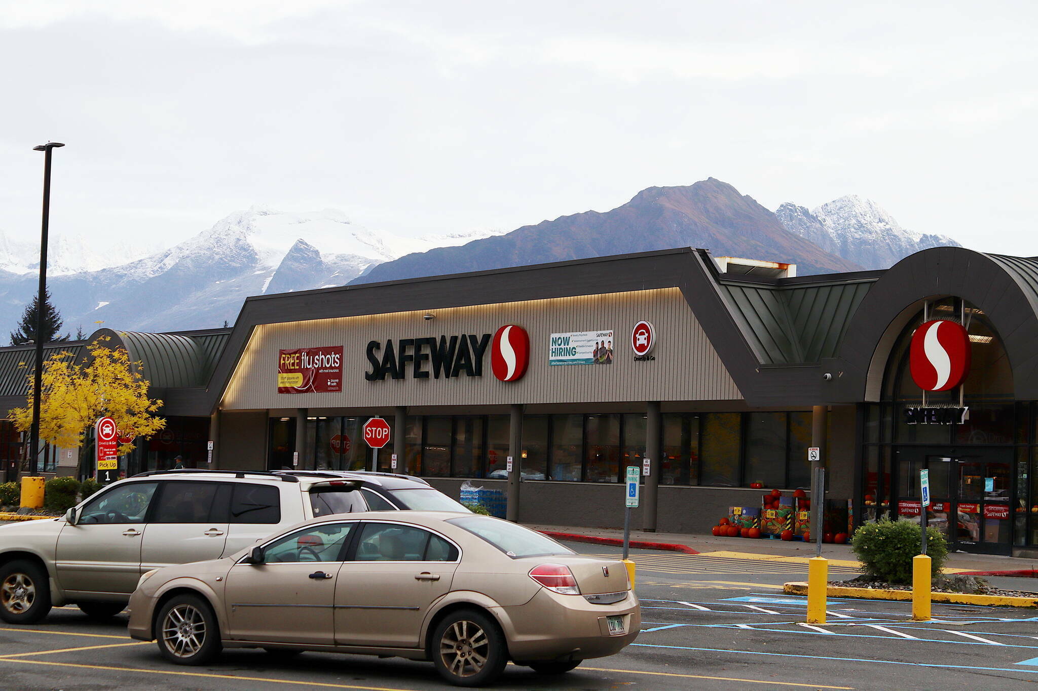 The Safeway supermarket in Juneau, seen here Oct. 4, 2023, is among those in Alaska scheduled to be sold if its parent company, Albertsons Companies Inc., merges with Kroger Co., the parent company of Fred Meyer. (Mark Sabbatini / Juneau Empire file photo)